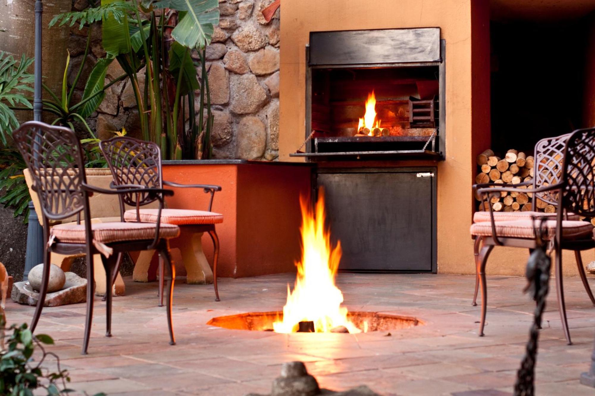 La Roca Guest House Mbombela Eksteriør bilde