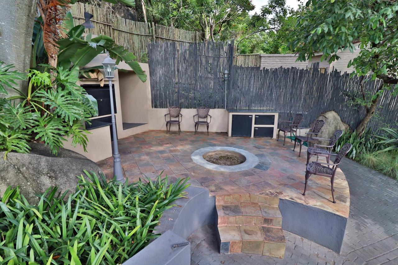 La Roca Guest House Mbombela Eksteriør bilde